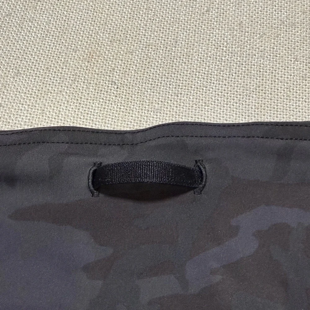 Lululemon Fast and Free Crop Leggings 19” Nulux Incognito Camo Multi Grey Size 6